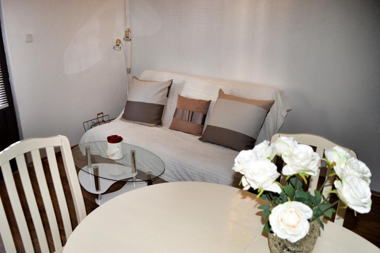 Apartment Nikolic Kaštela Екстериор снимка