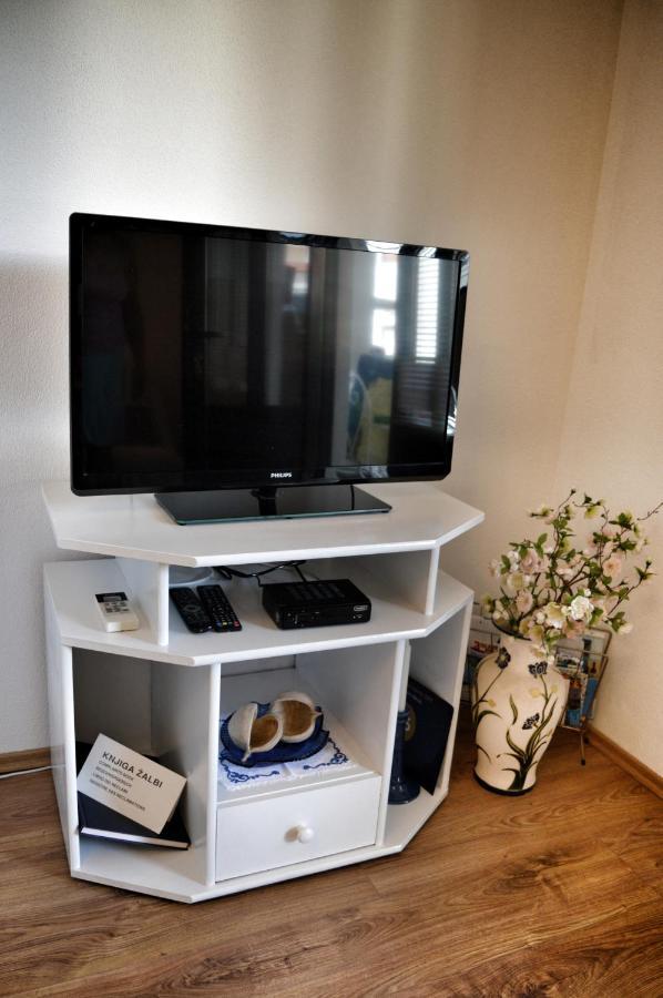 Apartment Nikolic Kaštela Екстериор снимка