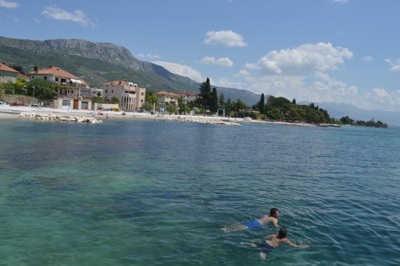 Apartment Nikolic Kaštela Екстериор снимка
